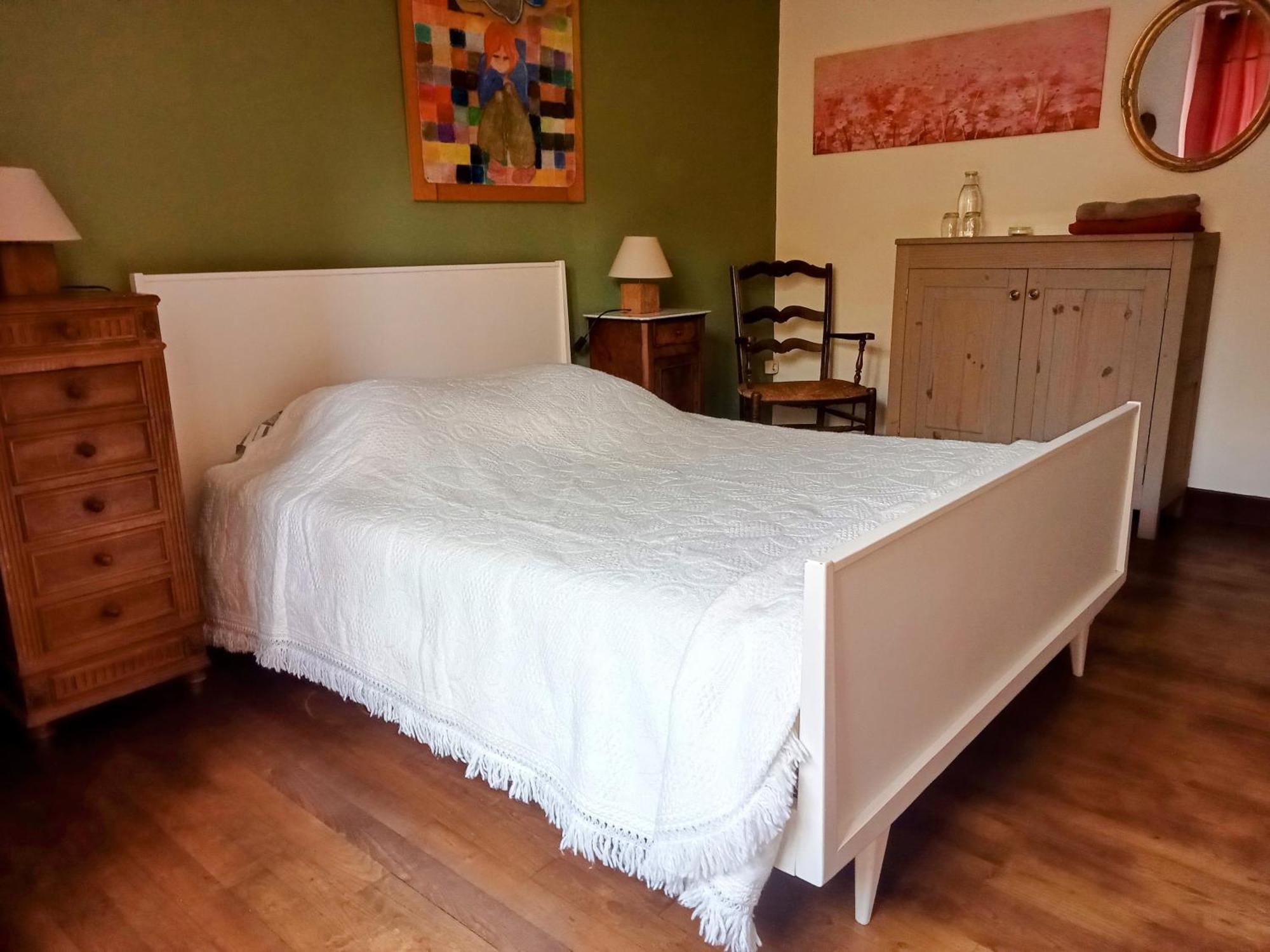 Chez Cecile Et Jean-No Bed & Breakfast Gan Екстериор снимка